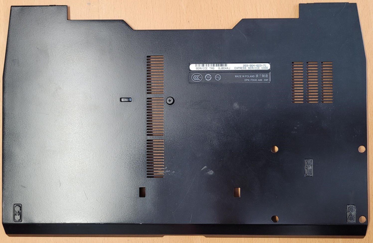 Dell OEM Latitude E6500 / Precision M4400 Bottom Cover met rubberen voetjes - P901C