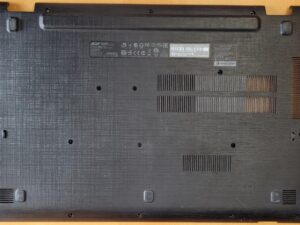 Bottom Case Acer Aspire E5-722(G)-86K1 E5-772G N15W2 E5-773-58TB 17.3' ( 439.04X05.XXXX ) incl. flatcablet, speakers en powerkabel