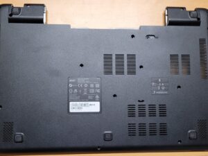 Acer E5-521 bodembehuizing AP154000100HA Luidsprekers E173569