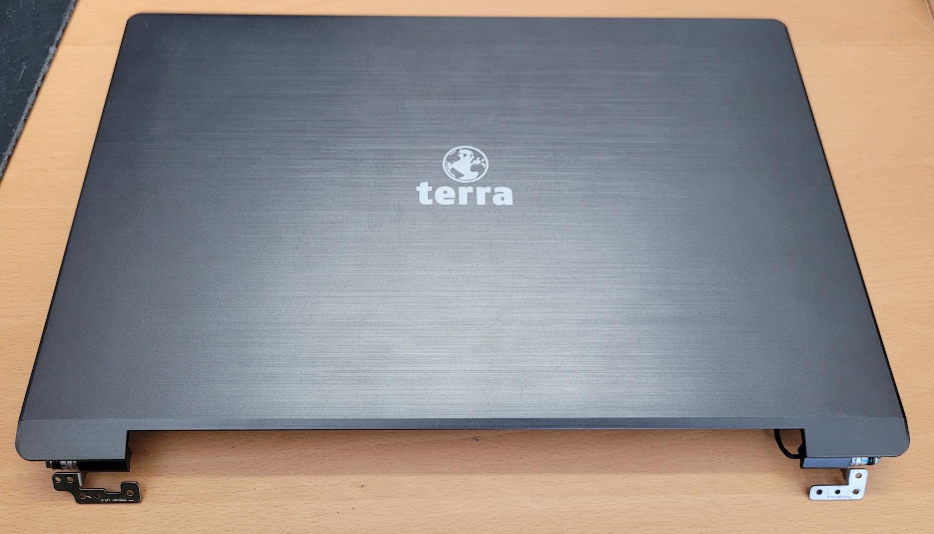 Displaybehuizing displayafdekking achterkant Terra Mobile 1512 1220271 ( 6-39-W95S1-023-T1 ) incl. scharnieren, webcam en luidsprekers