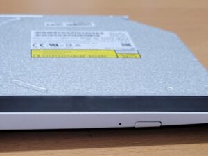 Toshiba L45 DVD Panasonic Uj8g2 Sata U43-10 ( ABTJ5-B ) G8CC00068Z20 - WKE48