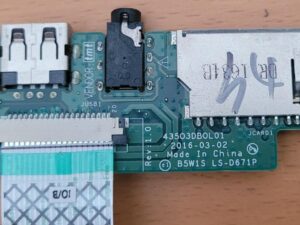 Acer Aspire E533 USB AUX kaartlezerbord B5W1S LS-D671P met kabel NBX0001WX00