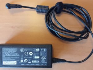APD DA-65A19 19V 3.42A 65W AC Adapter
