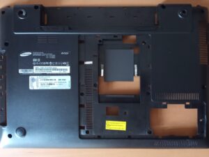 SAMSUNG NP-RVS51SL Bodem cover BA81-12666A