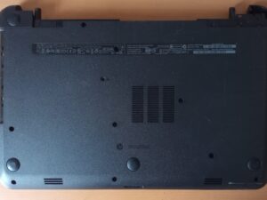 HP Compaq 15 15-G020nr Bodem Base AP14D000400 FA14D000C00