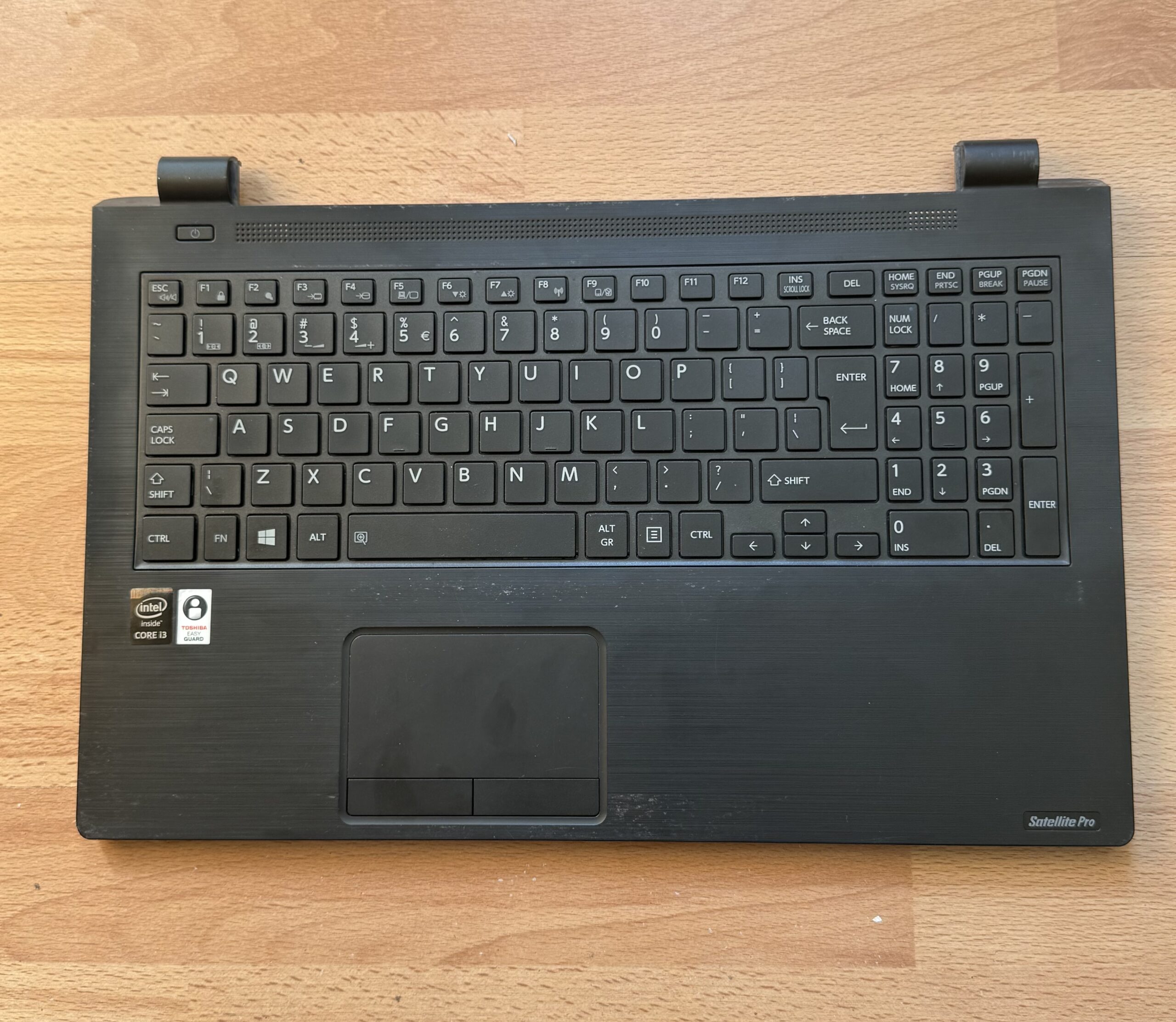 Toshiba GM903896271B Toetsenbordbezel (palmsteun)