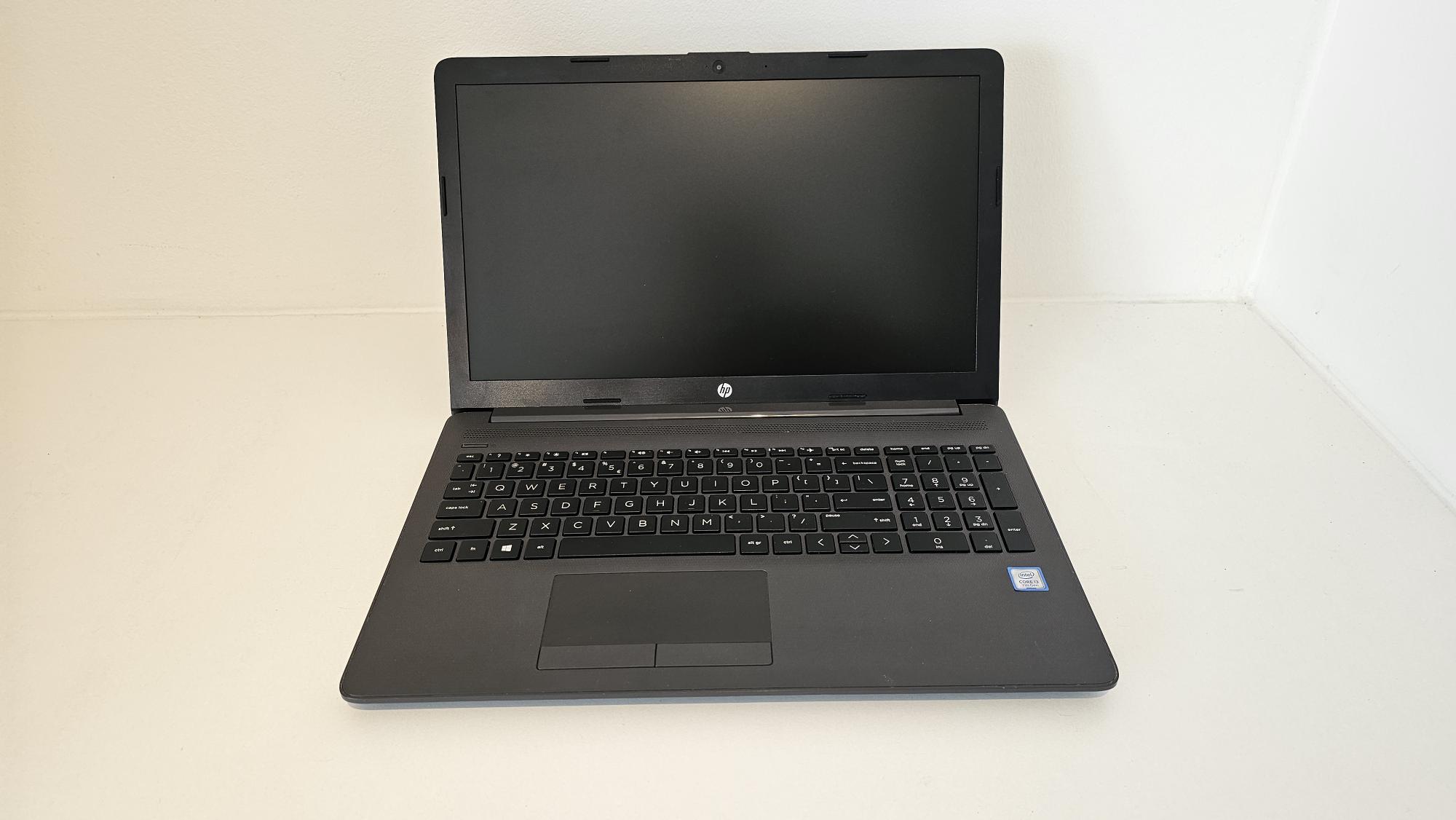 HP 250 G7 Laptop 15.6" HD / i3-7020U 2.3GHz / 8GB / 240GB SSD / W11 Home ( 6BP45EA-ABB ) - Afbeelding 4